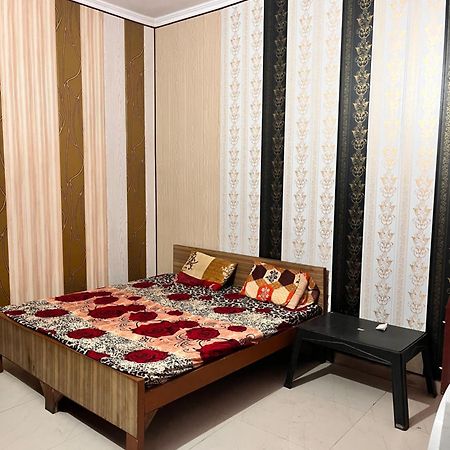 Hotel Pushpanjali Haldwāni Buitenkant foto